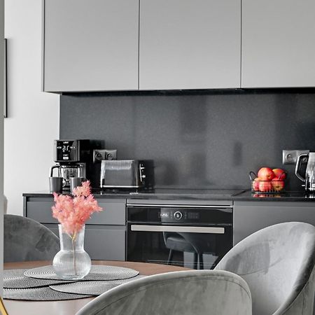 Scala 60K City Center Apartments With Parking By Lion Apartments Gdańsk Buitenkant foto